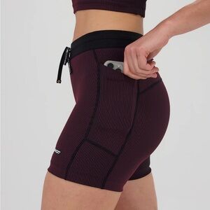 Bandit running STRIPED CADENCE™ 5" COMPRESSION - BLACK / FIG